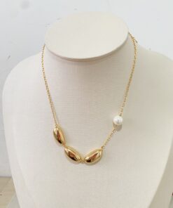 Colar liso com pérola