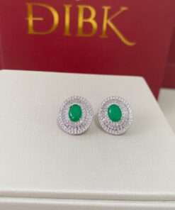 Brinco esmeralda cravejado