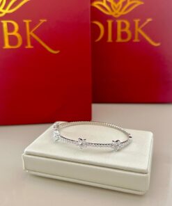 Bracelete flor cravejado