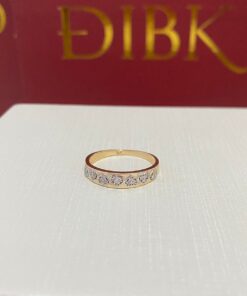 Anel corações cravejados