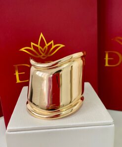 Bracelete design
