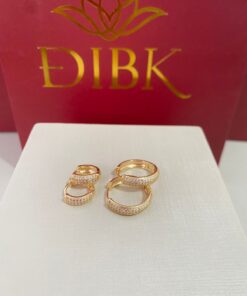Duo de argolas cravejadas