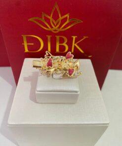 Presilha feldspato vermelha