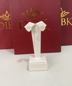 Brinco Van Cleef branca