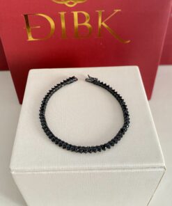 Pulseira riviera negra