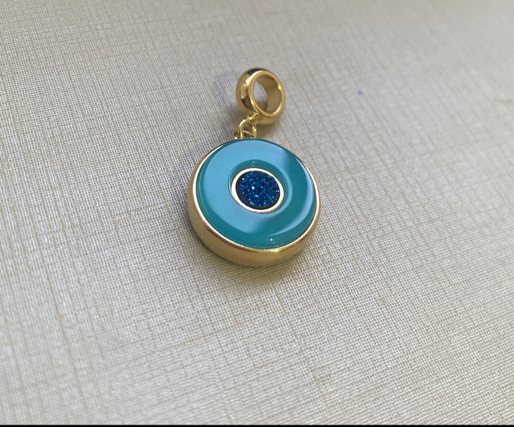 62ED37DA-8070-4F6E-B0D7-BEAAC7E3EE76