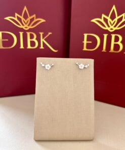 Brinco earcuff flor