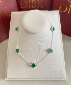 Colar van cleef verde