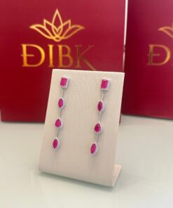 Brinco longo pink