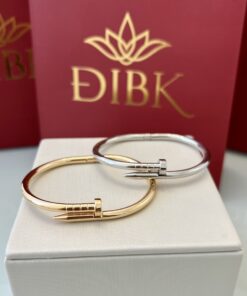 Bracelete prego liso