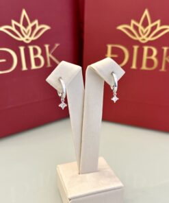 Brinco argola com pingente estrela