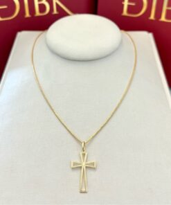 Colar cruz