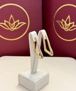 Brinco argola design orgânico