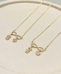 Colar infinito pingentes filhos / coração