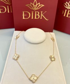 Colar longo van cleef