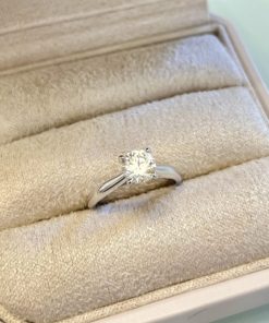 Anel solitário 4 pontas moissanite 6,5mm