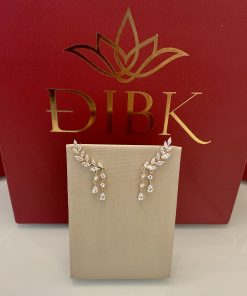 Brinco Earcuff cristais