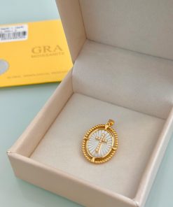 Pingente cruz madrepérola Moissanite