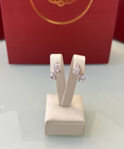 Brinco earcuff design cravejado
