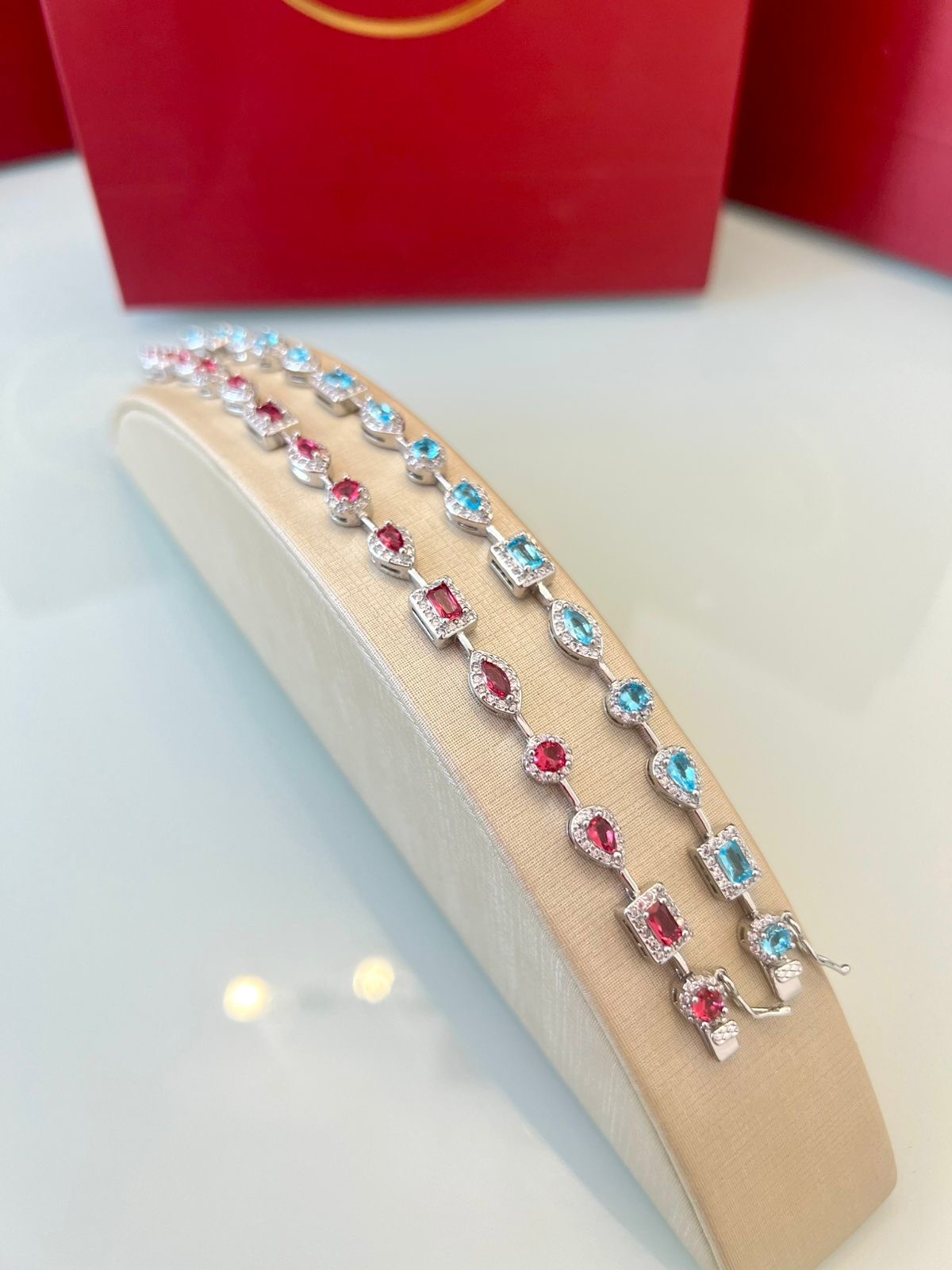 f74765c5-624e-48c2-9d61-c9fe303f5208