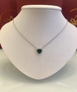 Colar coração esmeralda
