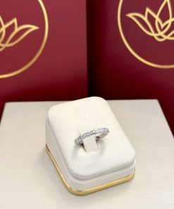 Anel bvlgari cravejado