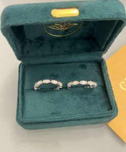 Brinco meia argola Moissanite 3MMx6MM