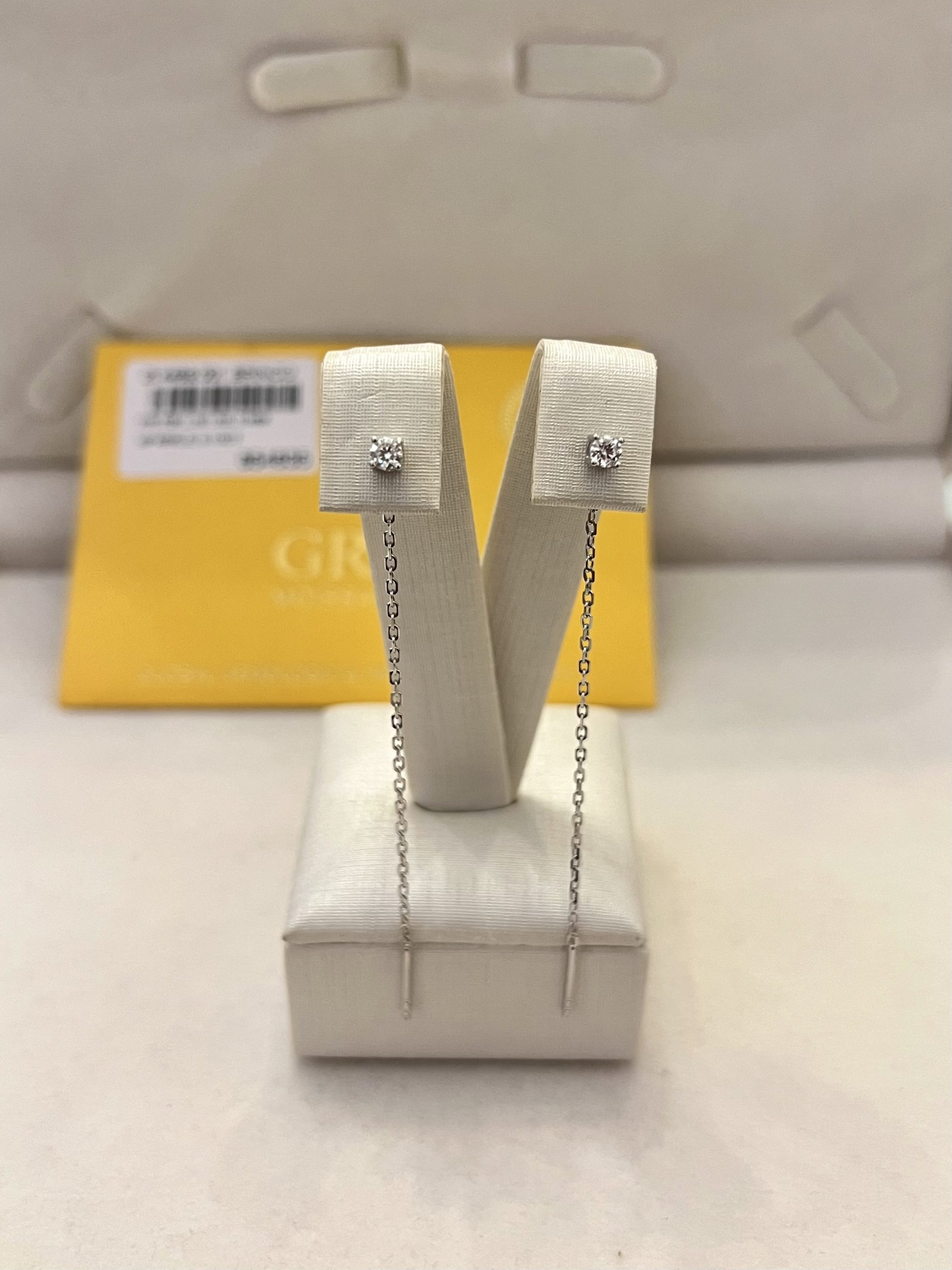 Brinco moissanite 3mm fio prata