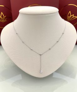 Colar gravata gota com ponto de luz