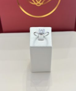 Anel design com pedra oval 6x8MM