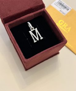 Pingente Moissanite letra M 2mm