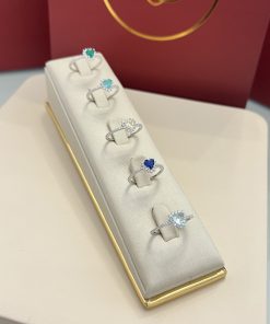 Anel coração cravejado 5x5mm