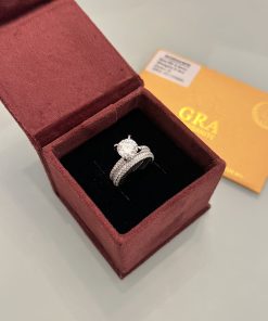 Anel Moissanite solitário duplo cravejado 8mm