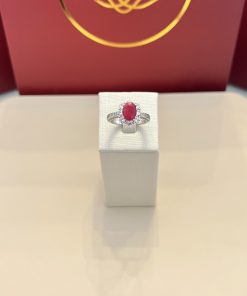 Anel pedra rubi cravejado 6x8mm